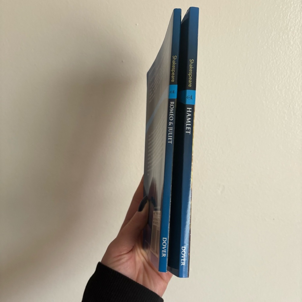 Shakespeare book bundle - Picture 3 of 4
